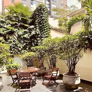 Modern Ultra Fast Internet In El Poblado , Medellín Colombia